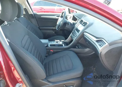 2019 Ford Fusion Hybrid Se z USA, uszkodzony, nr VIN 3FA6P0LU5KR176040